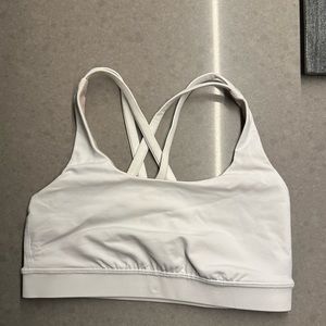 Lululemon Size 2 White Energy Yoga Bra